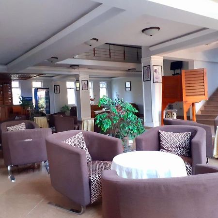 Amenities Hotel Addis Abeba Buitenkant foto