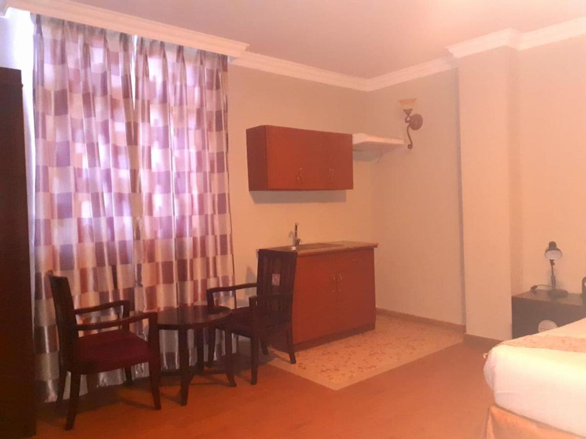 Amenities Hotel Addis Abeba Buitenkant foto