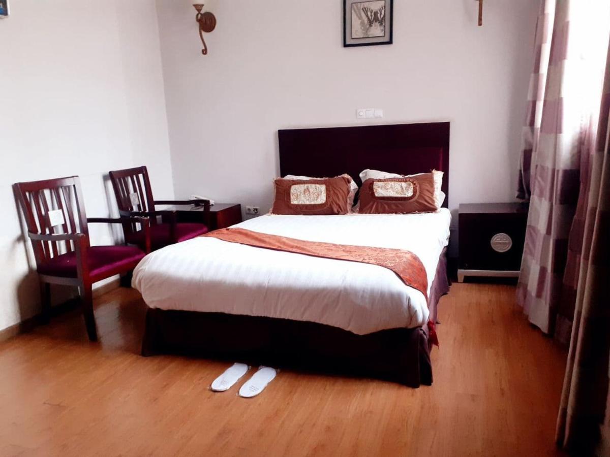 Amenities Hotel Addis Abeba Buitenkant foto